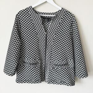 Chico's Travelers Jacket Size 2/L Geo Print Black White Moto Zipper Light Coat